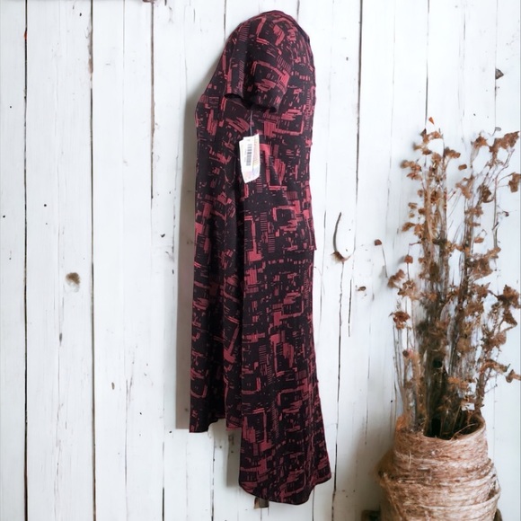LulaRoe Carly Back and Red Abstract Print Swing Dress Size XXS - Picture 2 of 14